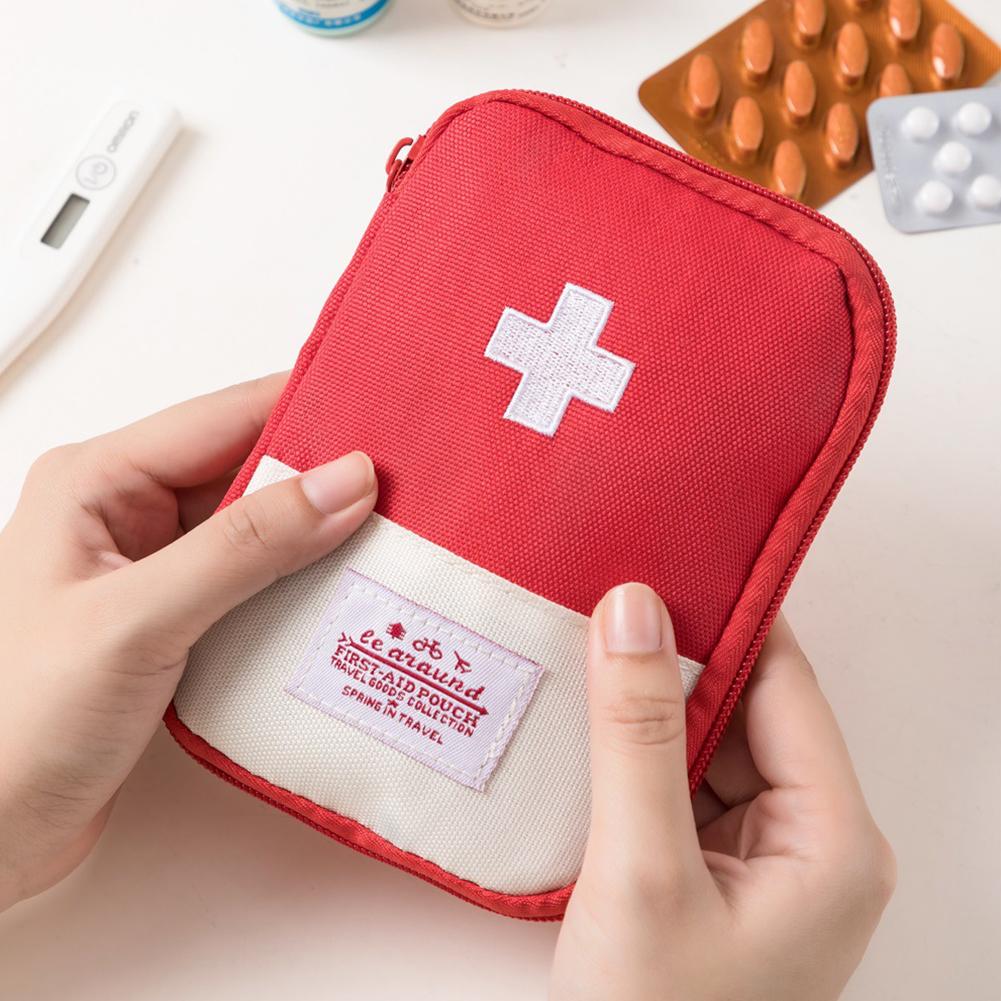 Мини-портативная аптечка для п – обзор и цена First Aid Travel Kit